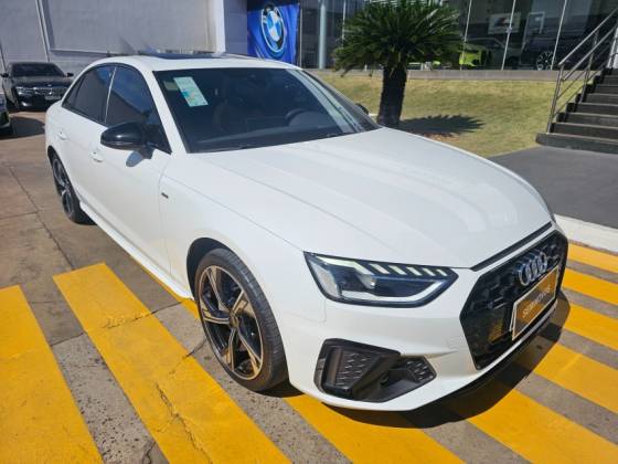 AUDI A4 2.0 TFSI MHEV S LINE S TRONIC AUDI A4 2.0 TFSI MHEV S LINE S TRONIC
